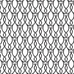Elegant Seamless Lattice Pattern – Black Ornamental Line Art on White Background