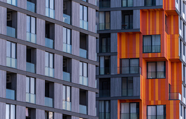 Obraz premium Modern architecture in suburbs with concrete, glass, and metal