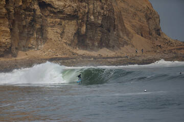 When La Herradura wakes up, only the fearless paddle out. Walls of water, raw Pacific energy, and a...