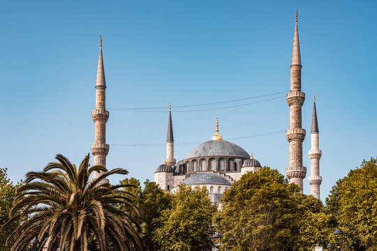 Blue Mosque minarets at daytime, Istanbul, Turkey