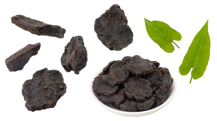 Chinese herbal medicine reparation of polygonum multiflorum on white background.