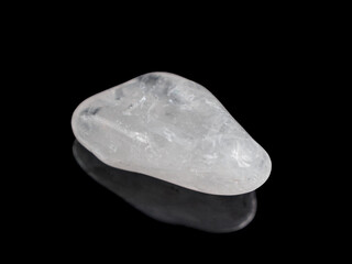 Clear rock crystal photos. Transparent beauty, unique formations, sparkling textures. Explore the...