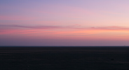 Naklejka premium sunset over the ocean