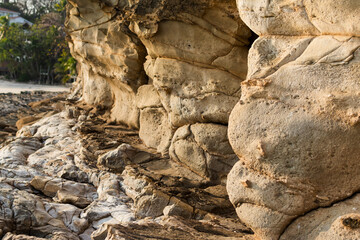 Donde las rocas besan el océano
