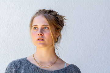 Junge natürliche Frau