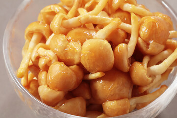 未調理のなめこ