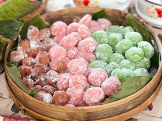 Traditional Indonesian snack. Made from sticky rice flour filled with sugar and roasted peanuts.