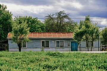 Photographs of old house facades and ancient town squares in the Araucanía region.