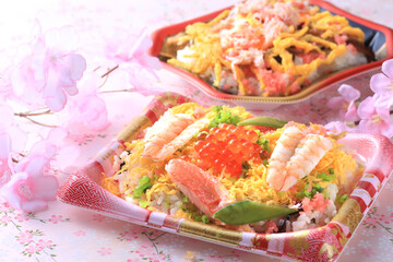 色あざやかな日本の伝統料理のちらし寿司