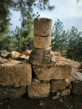 ruins, history, inscriptions, siedra ruins, history, inscriptions, siedrarock, stone, mountain, water, river