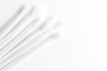 White cosmetic applicators