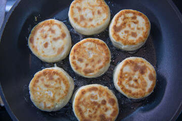 Making Homemade Cheesecakes for Breakfast