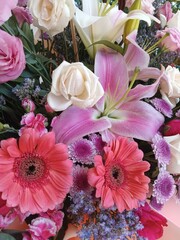 A floral feast for the eyes!  The textures and colors are simply divine.