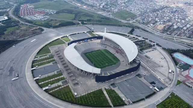 İstanbul Atat&uuml;rk Olimpiyat Stadı