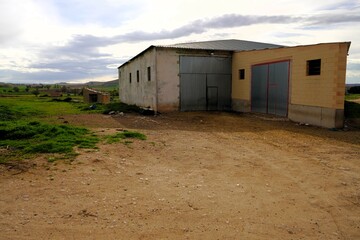 Campos, fincas de la localidad de Valdezate es un municipio y localidad de España, en la provincia de Burgos. © Ivan