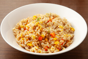 玄米のチャーハン