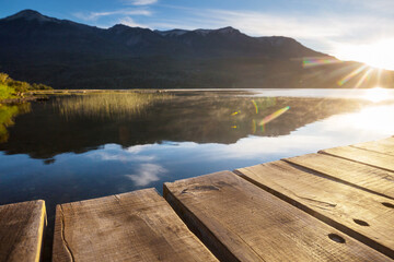 Obraz premium Pier on the lake