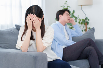 夫婦間のトラブル　喧嘩　破局　離婚