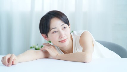 美容イメージ40代女性