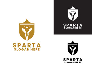 Obraz premium Spartan helmet combination with shield. Spartan logo design icon vector