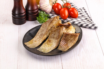 Baked stingray witngs with oil