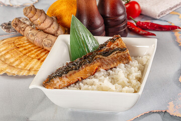 Smoked eel in unagi and steamed rice