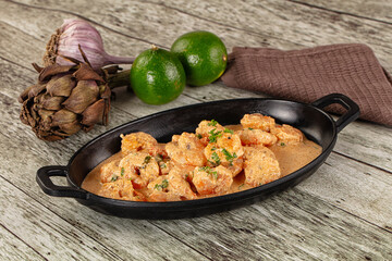 Prawn in white cream sauce