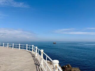 sea ​​view from the white terrace on the embankment