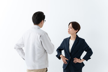 ビジネス　怒る女性