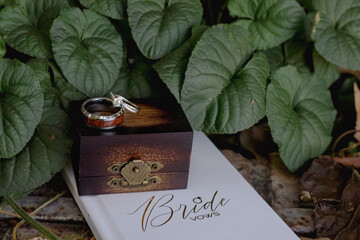 wedding cake with flowers