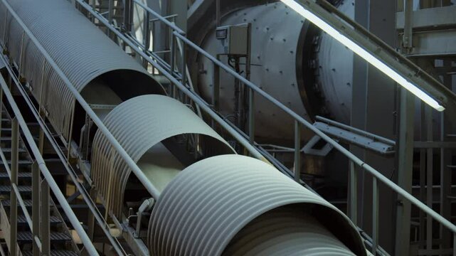 Production of organic mineral nitrogen fertilizer in granules