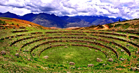 Agricultura em terraços circulares de Moray. Peru