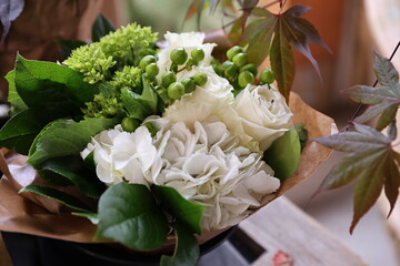 white and green bouquet