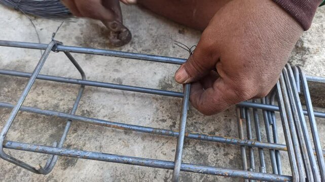 wire binding for buildings