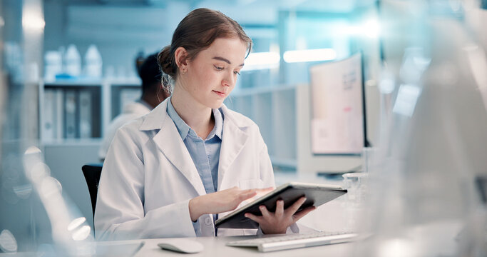 Science, student or woman on tablet in lab for medical research, discovery or genes info, Girl, learning or scientist intern reading pharmaceutical report online for futuristic genetic development