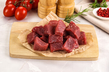 Raw beef cubes for cooking