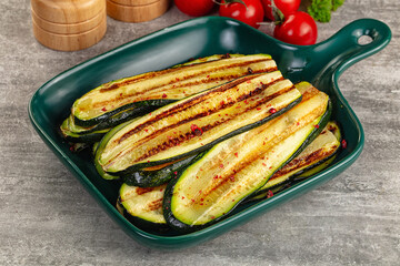 Grilled young zucchini for snack