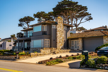 Obraz premium Two-story American House in California.