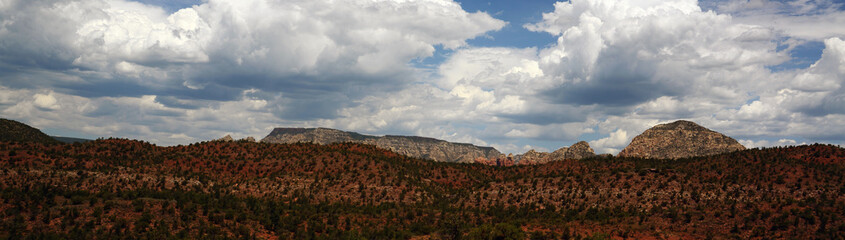 Obraz premium Red Rock Country surrounding Sedona Arizona