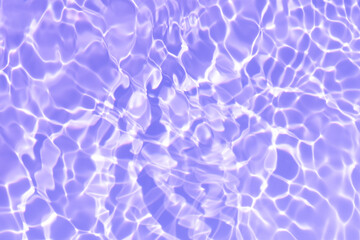 Obraz premium Purple water with ripples on the surface. Defocus blurred transparent white colored clear calm water surface texture with splashes and bubbles. Water waves with shining pattern texture background.