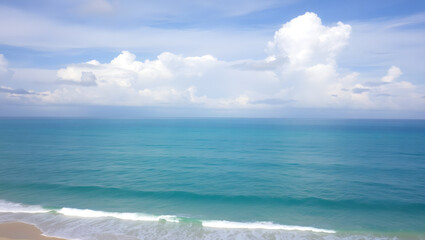 Fototapeta premium clouds over the sea
