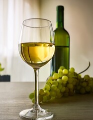 Fototapeta premium White wine - elegant and moody