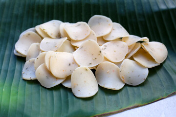 Vietnam prawn crackers, uncooked prawn cracker
