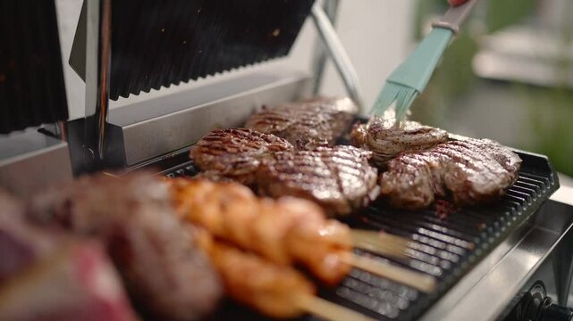 meat on an electric grill