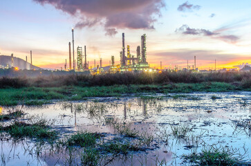 Fototapeta premium Gas turbine electrical power plant at dusk