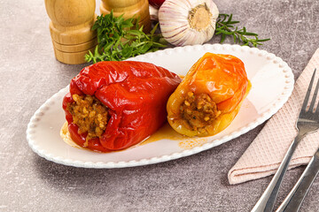 Stuffed bell pepper with meat