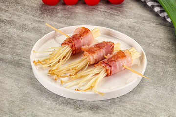 Grilled enoki mushroom with bacon
