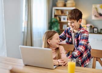 child girl boy childhood kid brother sister laptop computer tablet education technology homework school study learning student elearning