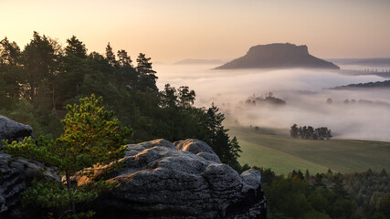 on a foggy morning - an einem nebligen Morgen © Ralf Kaiser