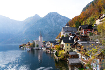 Fototapeta premium Autumn in Hallstatt